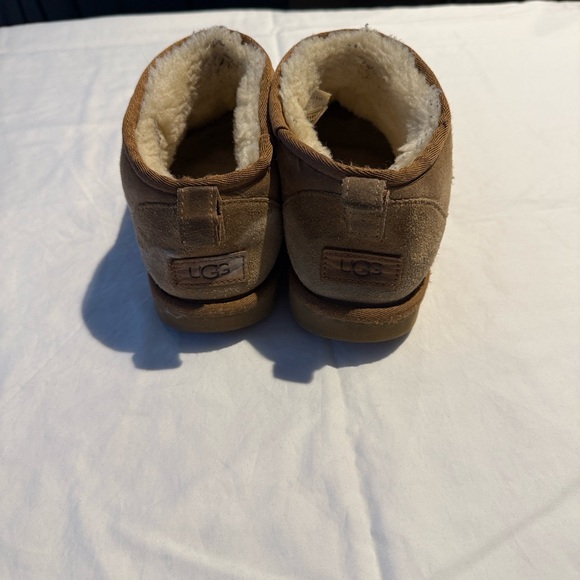 UGG Chestnut Suede Ankle Boots - Picture 11 of 14